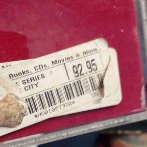 The complete set of DVDs of sex in the city with b